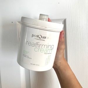 REAFFIRMING CREAM BODY TREATMENT